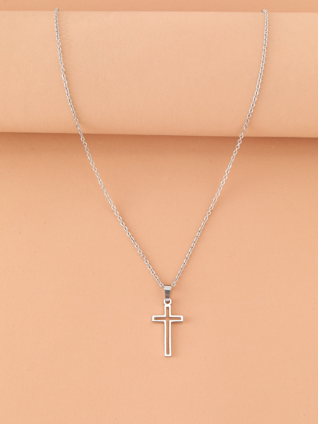 Collier en croix vide acier inoxydable